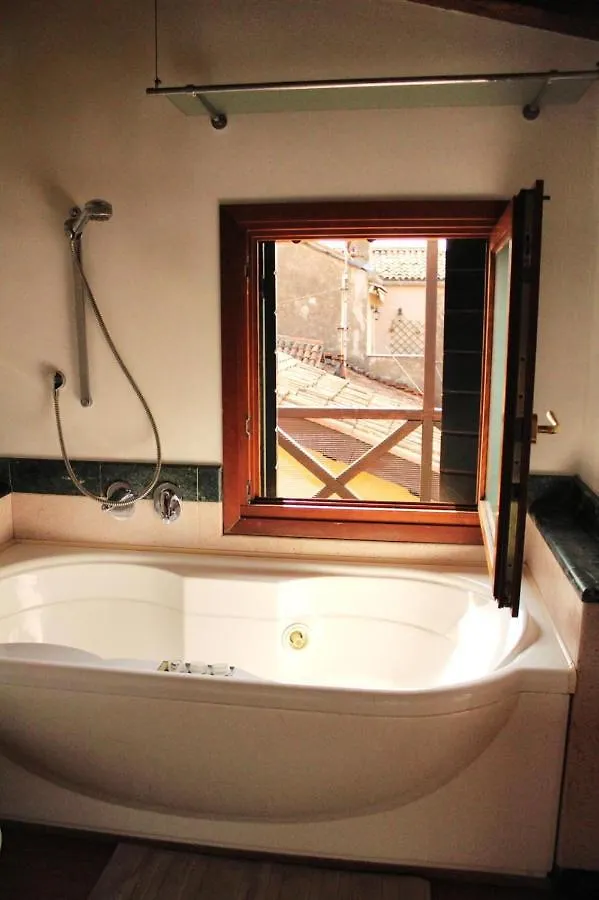 Bellissima Terrazza Apartment Venice